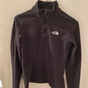 Women’s north face quarter length zip up fleece